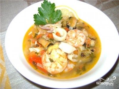 Суп из морского коктейля